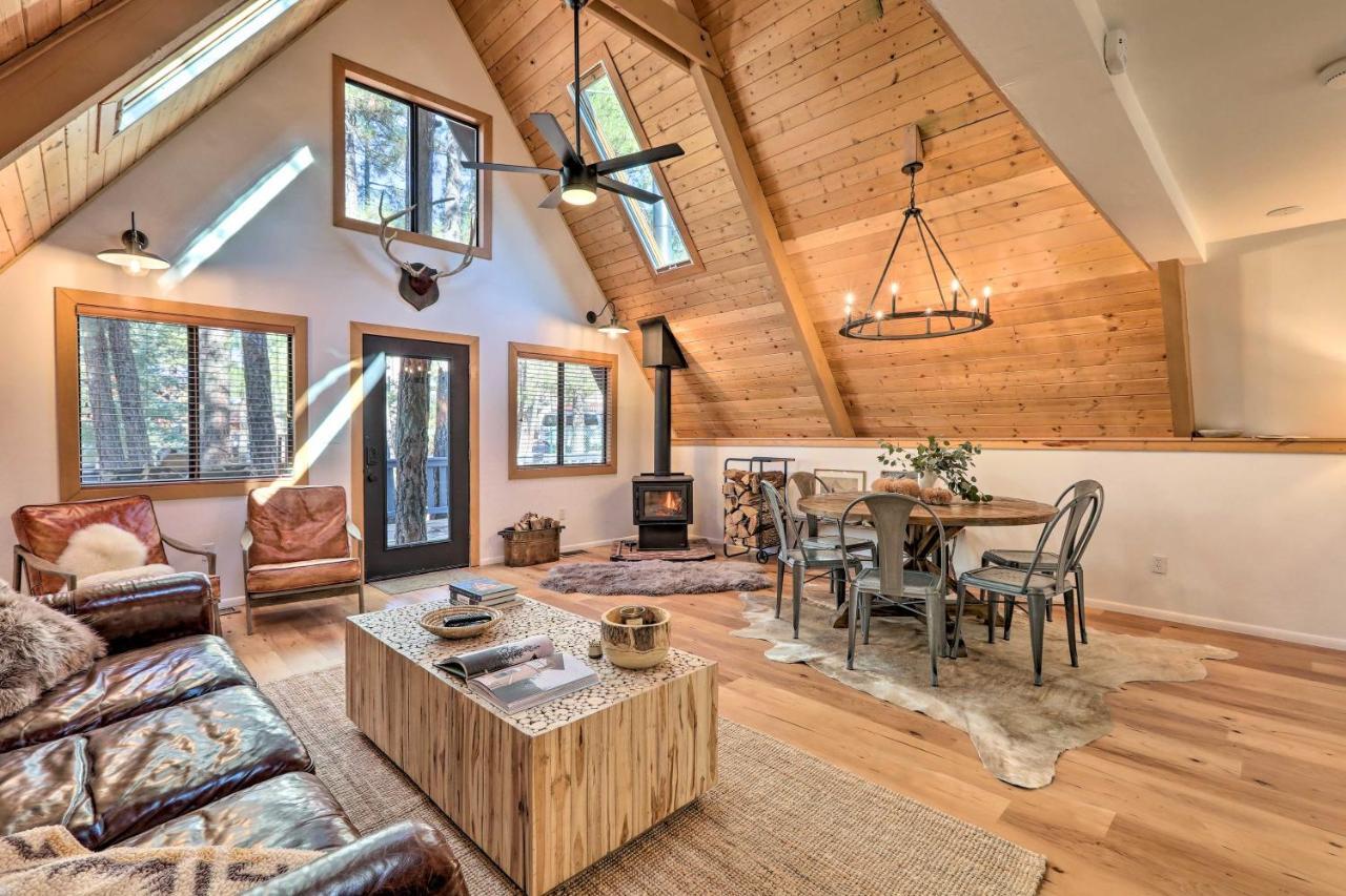 Modern Munds Park Cabin With Deck Hike, Bike And Ski! Exterior photo